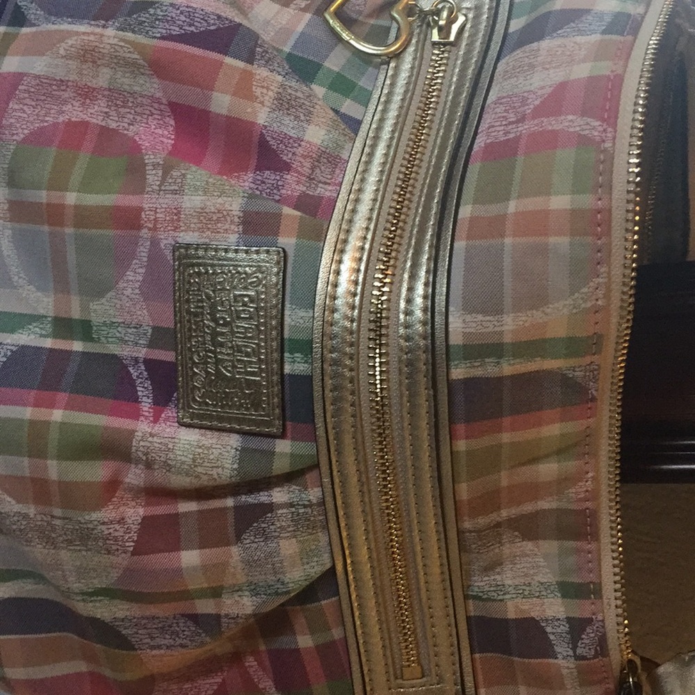 Coach purse - Picture 2 of 3